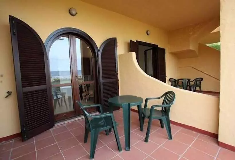 スタンダードルーム, Baia Della Rocchetta