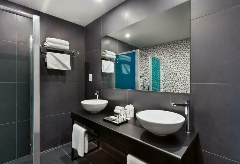 اتاق سوپریور با چشم‌انداز دریا, Be