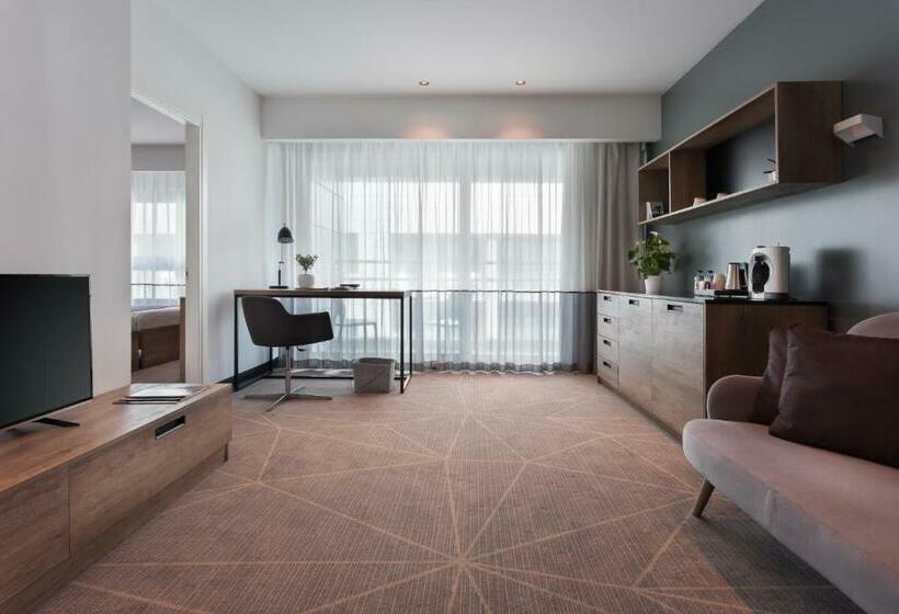 سوییت سوپریور, Be