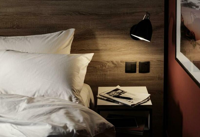 اتاق استاندارد, Be