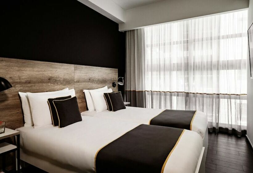 سوییت خانوادگی, Be