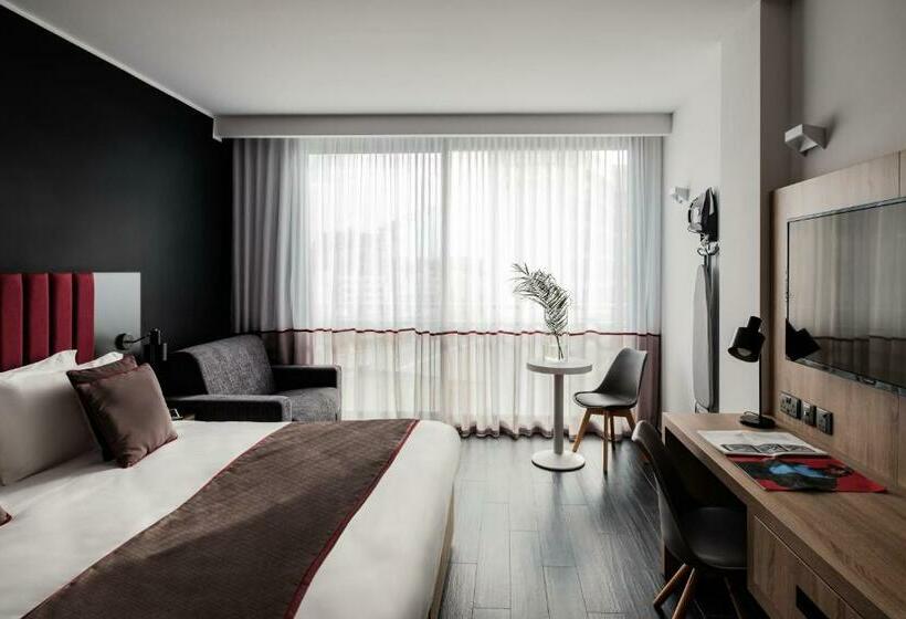 اتاق سوپریور, Be