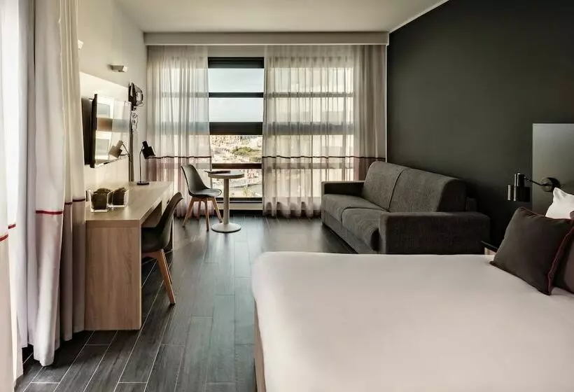 Suite with Terrace, Be