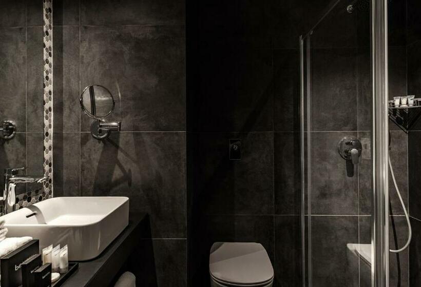 اتاق سوپریور, Be