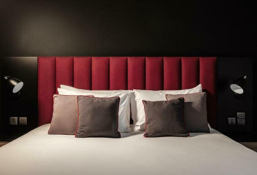 اتاق سوپریور با چشم‌انداز دریا, Be