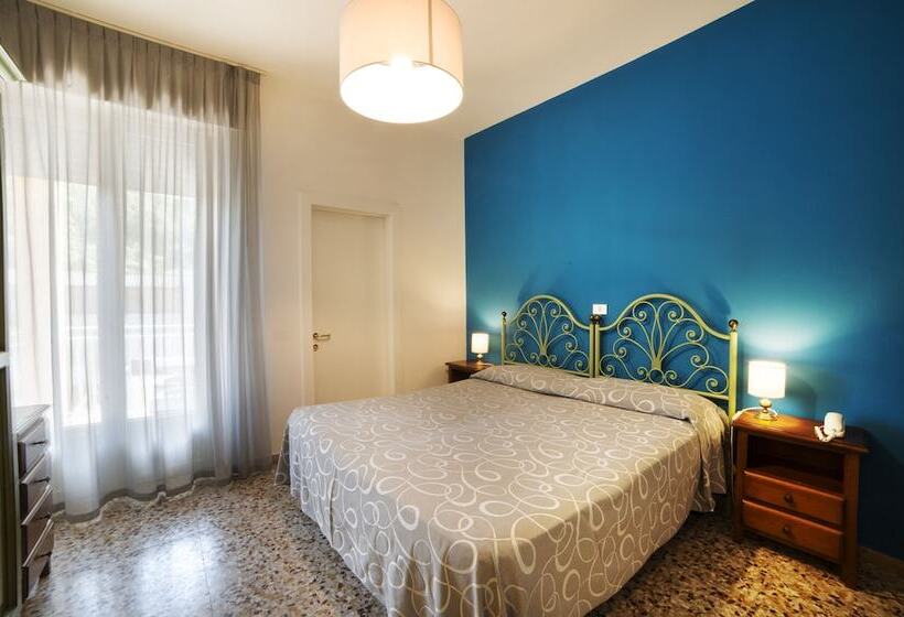 标准间带阳台, Bisesti S