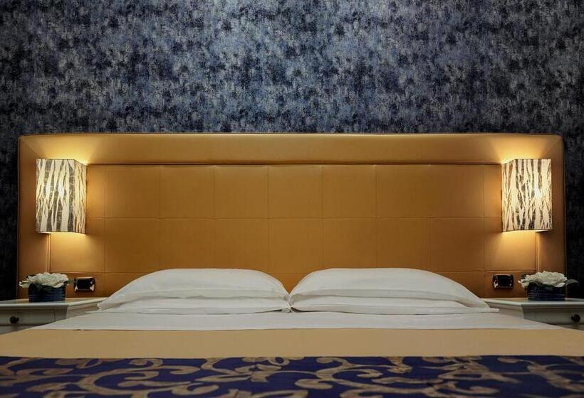 اتاق کلاسیک, Ca Bragadin E Carabba