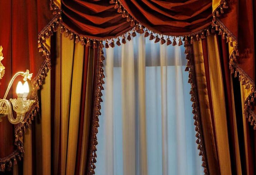 سوییت, Ca Bragadin E Carabba