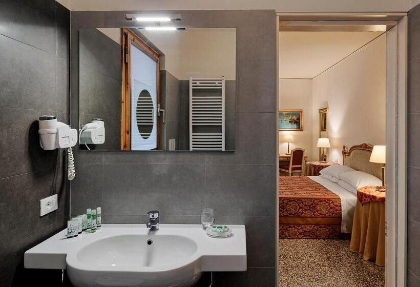 آپارتمان 1 خوابه, Ca Bragadin E Carabba