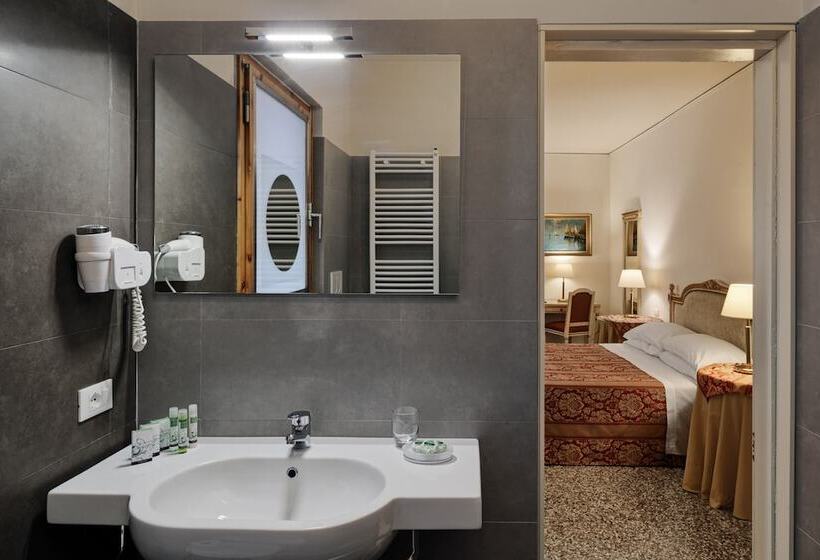 آپارتمان 1 خوابه, Ca Bragadin E Carabba