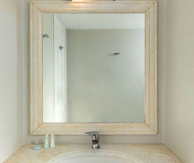 スタンダードルーム, Corfos