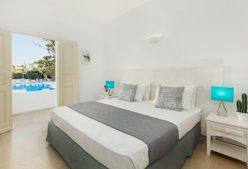 スーペリアールーム, Corfos