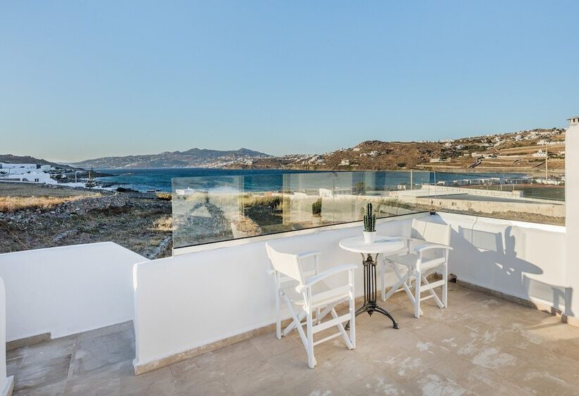 オーシャンビュークラシックルーム, Corfos