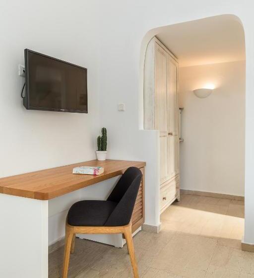 スタンダードルーム, Corfos