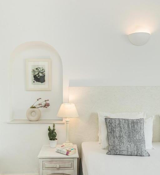 プールビューのクラシックルーム, Corfos