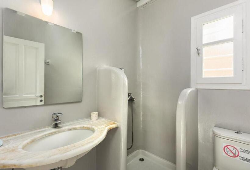 プールビュージュニアスイート, Corfos