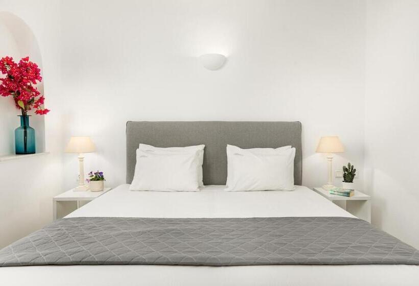 オーシャンビュークラシックルーム, Corfos