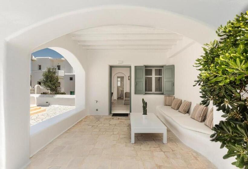 1ベッドルームアパートメント, Corfos