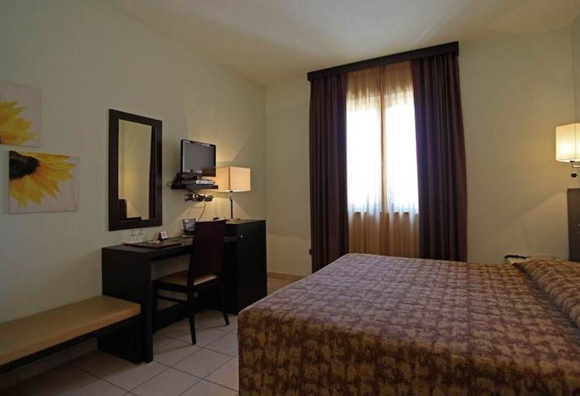 Полулюкс, Euro