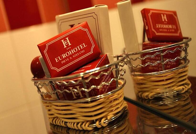 Четырехместный Номер Стандарт, Euro