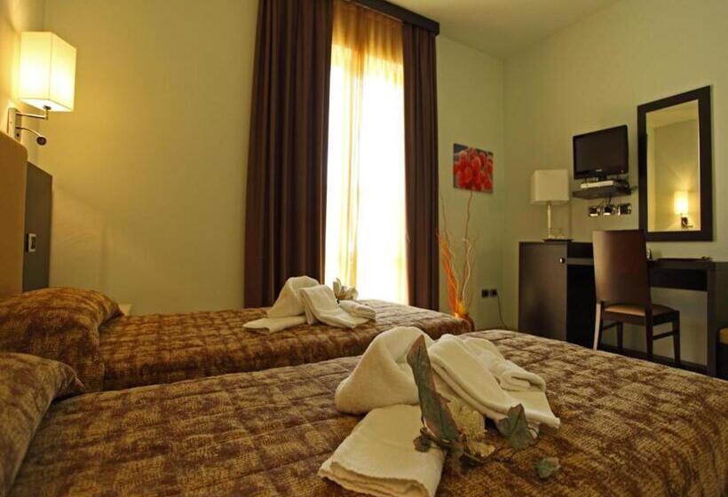 Полулюкс, Euro