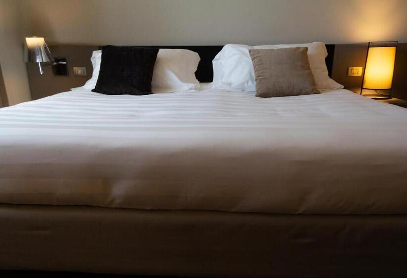 اتاق کلاسیک, G Hotel Ancona