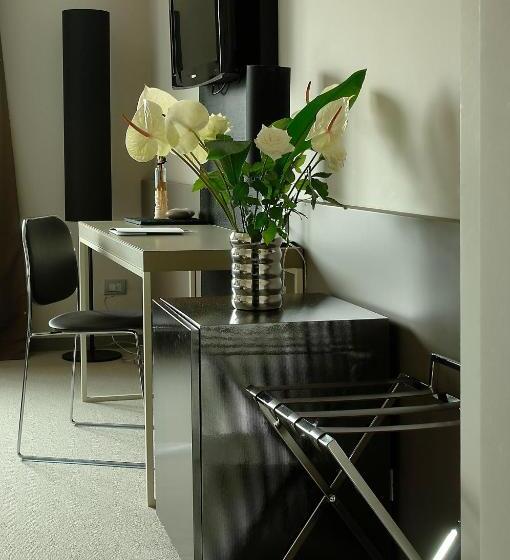 اتاق کلاسیک سه تخته, G Hotel Ancona
