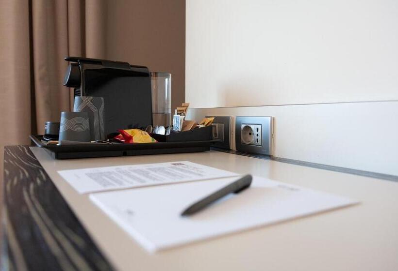 Номер Deluxe, G Hotel Ancona