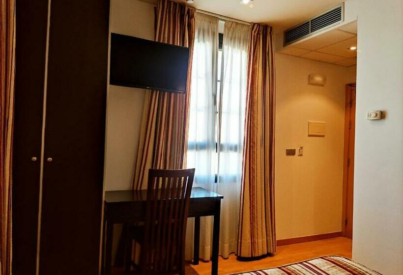 חדר סטנדרט יחיד, Hospedium Hotel Vittoria Colonna