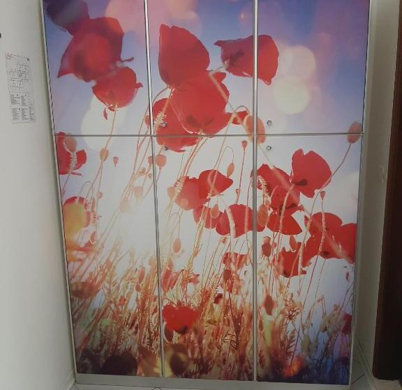 四人标准间, Kiss