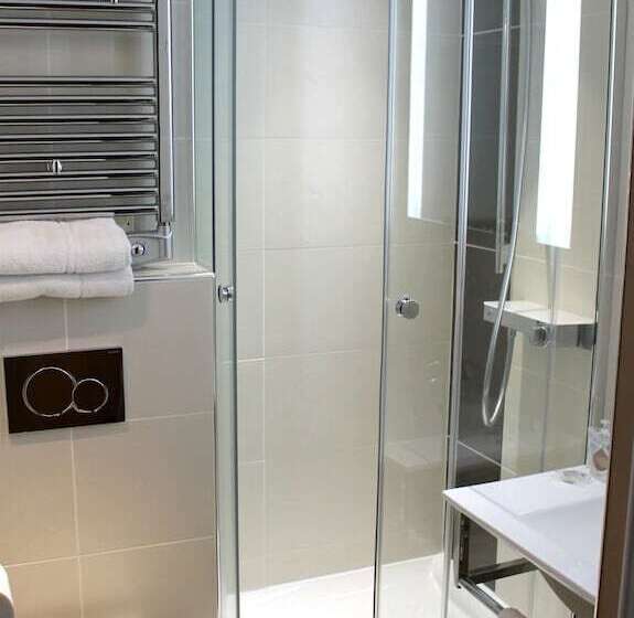 غرفة قياسية سرير مزدوج, Kyriad Lyon Est Bron Eurexpo Le Cottage