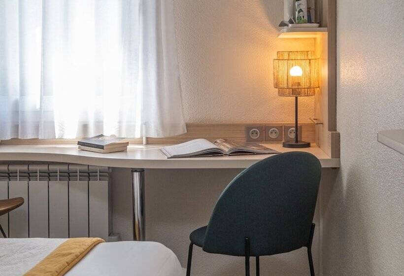 غرفة قياسية, Kyriad Lyon Est Bron Eurexpo Le Cottage