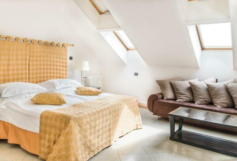 سوییت سوپریور, Leon D´oro