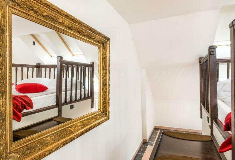 Suite with Terrace, Leon D´oro
