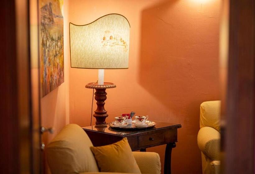 家庭套房, Resort Locanda San Verolo Boutique