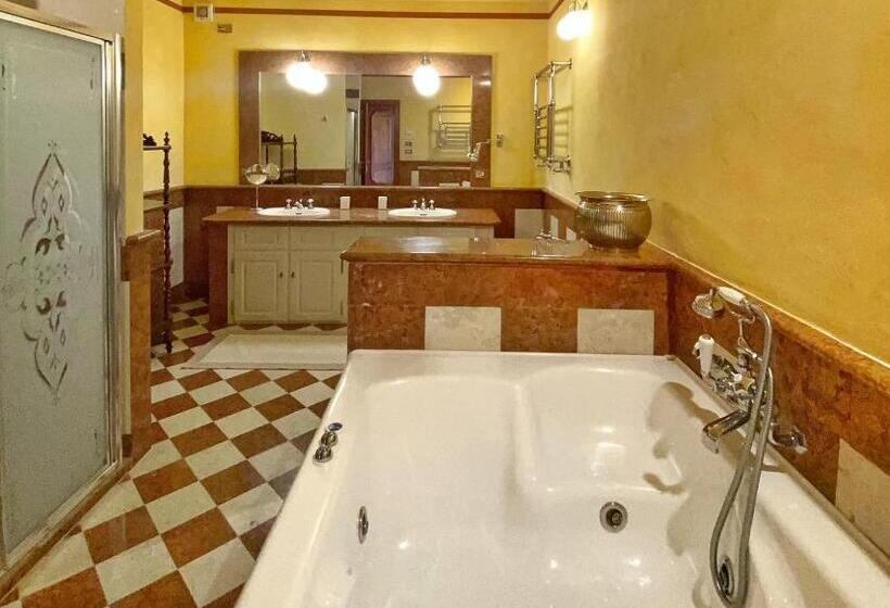 家庭套房, Resort Locanda San Verolo Boutique