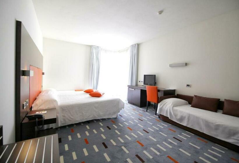 Семейный Номер Superior, Major