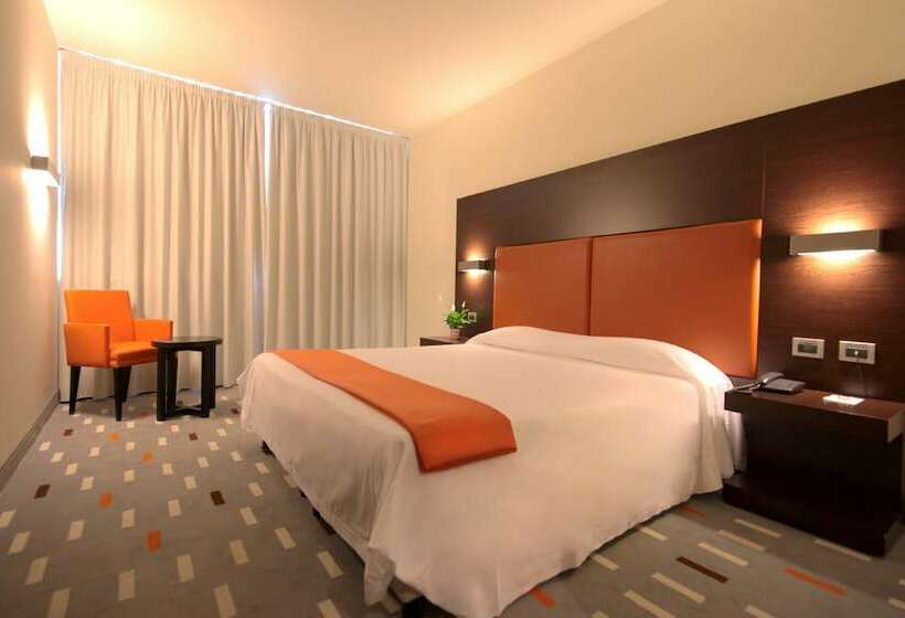 Номер Стандарт, Major