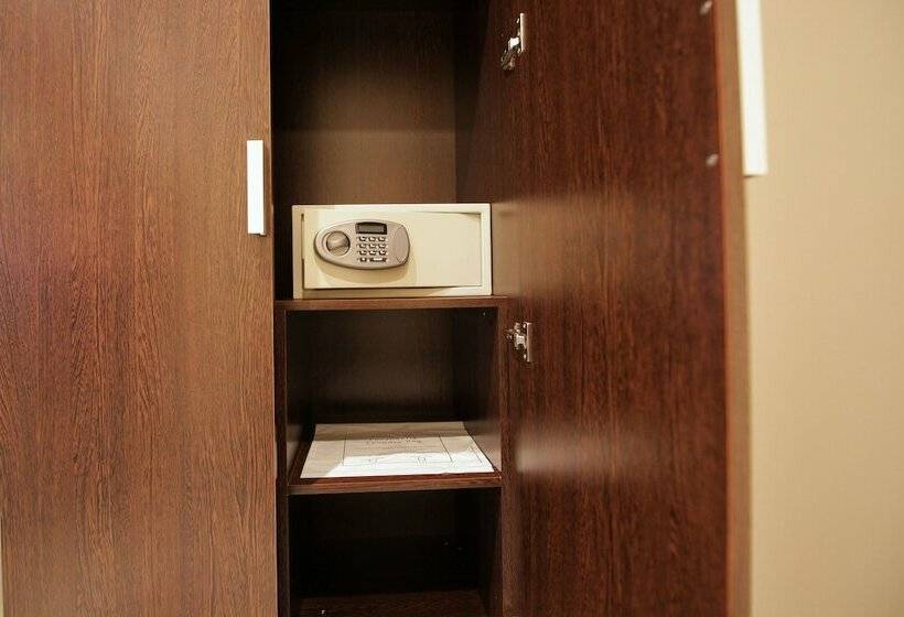 Номер Стандарт, Major