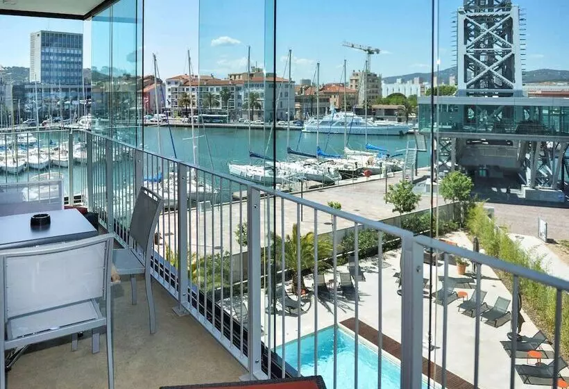 اتاق پرستیژ با چشمانداز دریا, Mercure Toulon La Seynesurmer