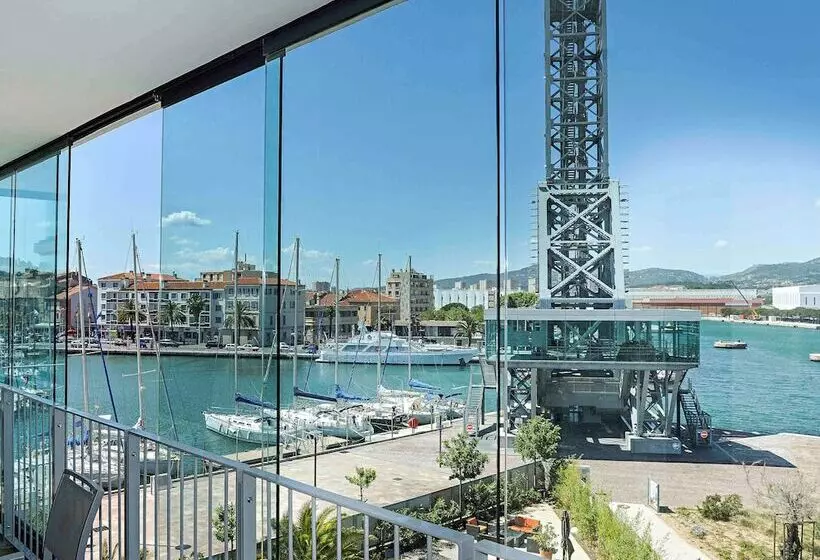 اتاق پرستیژ با چشمانداز دریا, Mercure Toulon La Seynesurmer