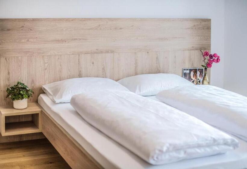 高级大房间, Mondschein