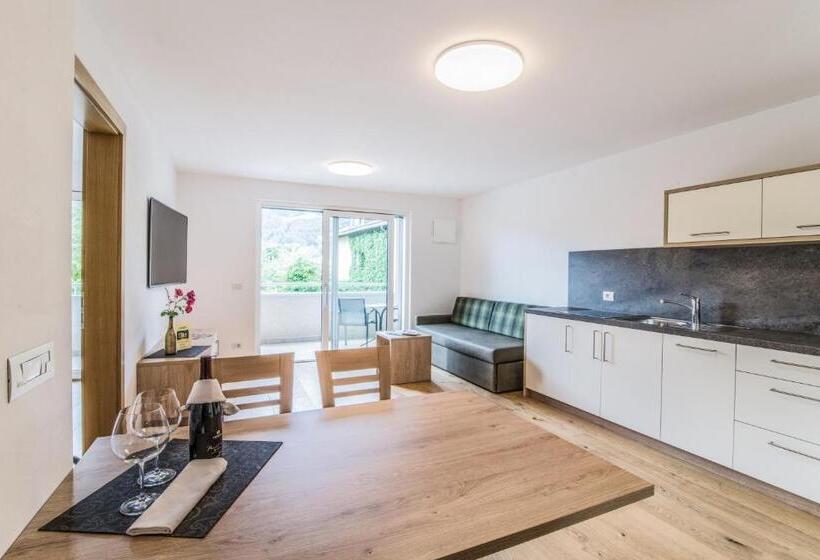 四人高级间, Mondschein