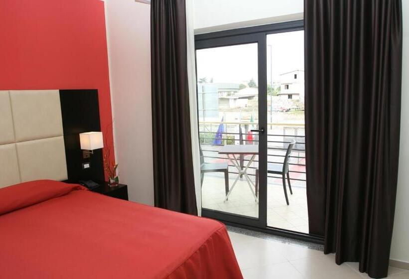 חדר סטנדרט לשלושה, Rama Palace