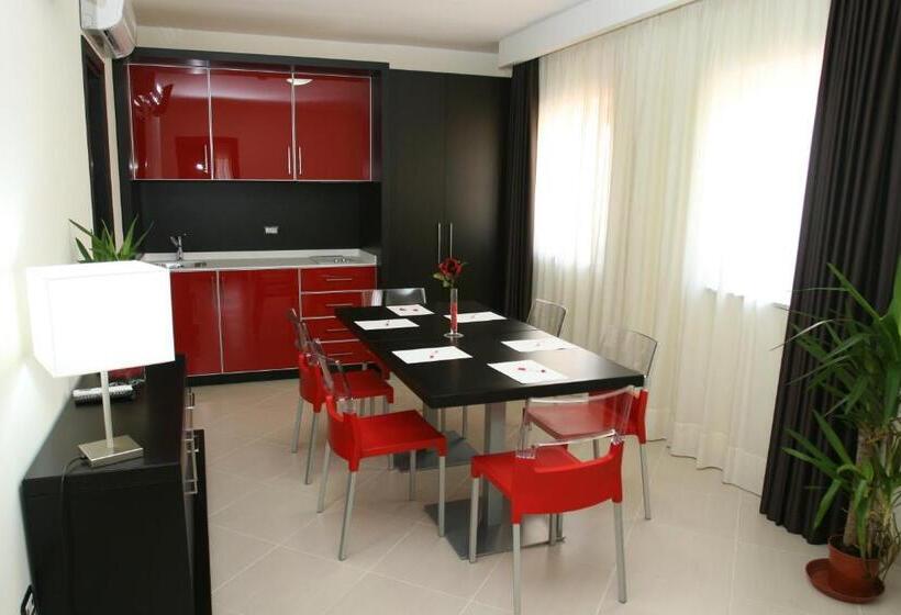 סוויטה, Rama Palace