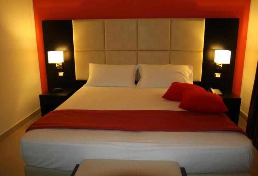 סוויטה, Rama Palace