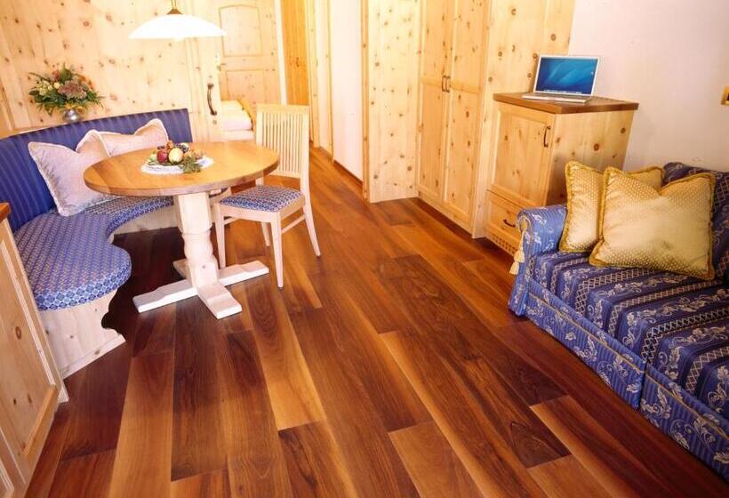 小型套房带阳台, Sittnerhof