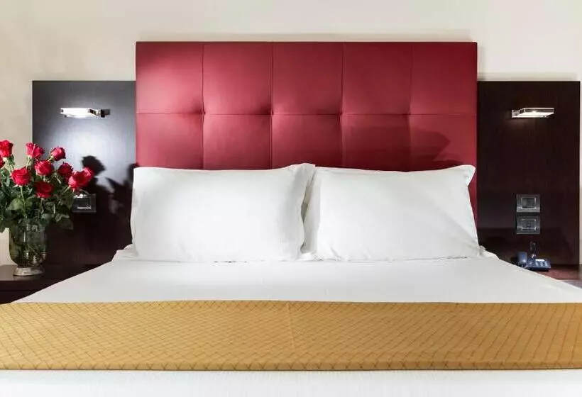 Economy Triple Room, Terminal Palace & Spa