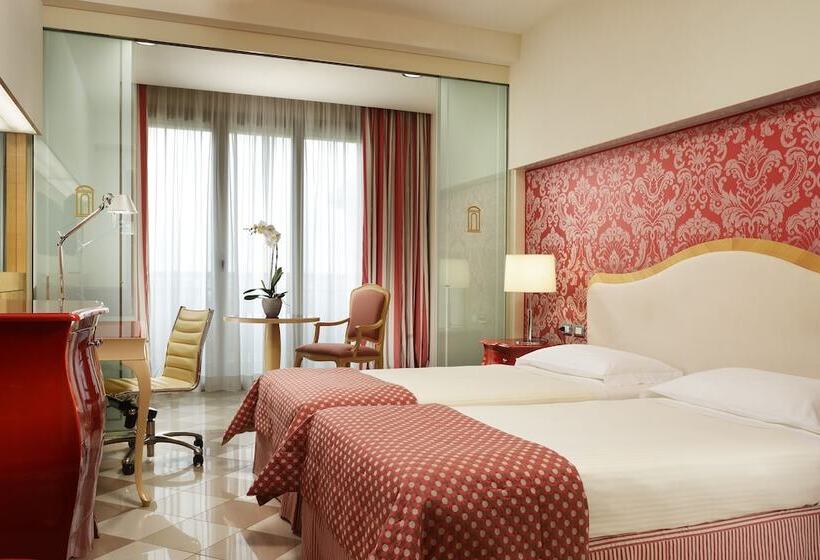 اتاق سوپریور, Unahotels Expo Fiera Milano