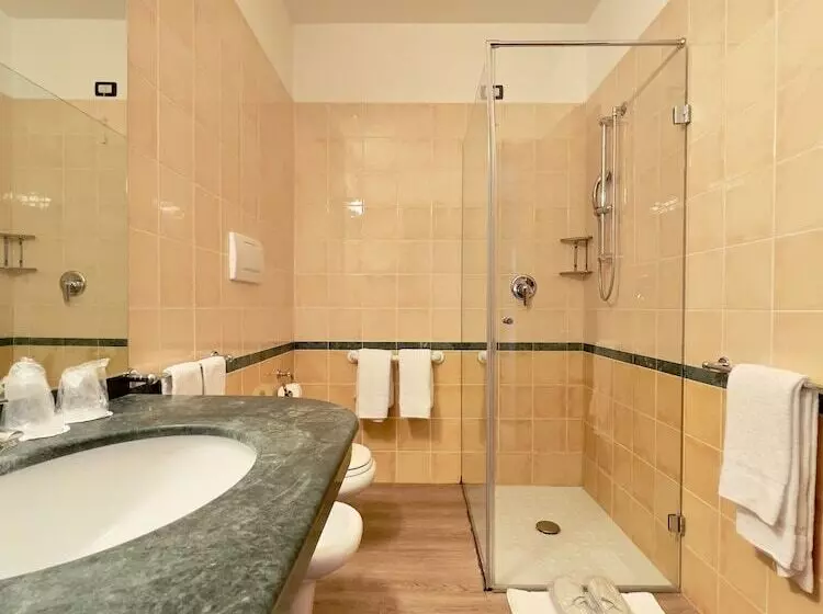 اتاق لوکس با چشم‌انداز دریاچه, Villa Maria Au Lac   Estella Hotels Italia